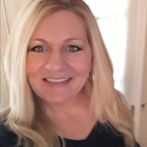 Meet your Posher, Tiffany